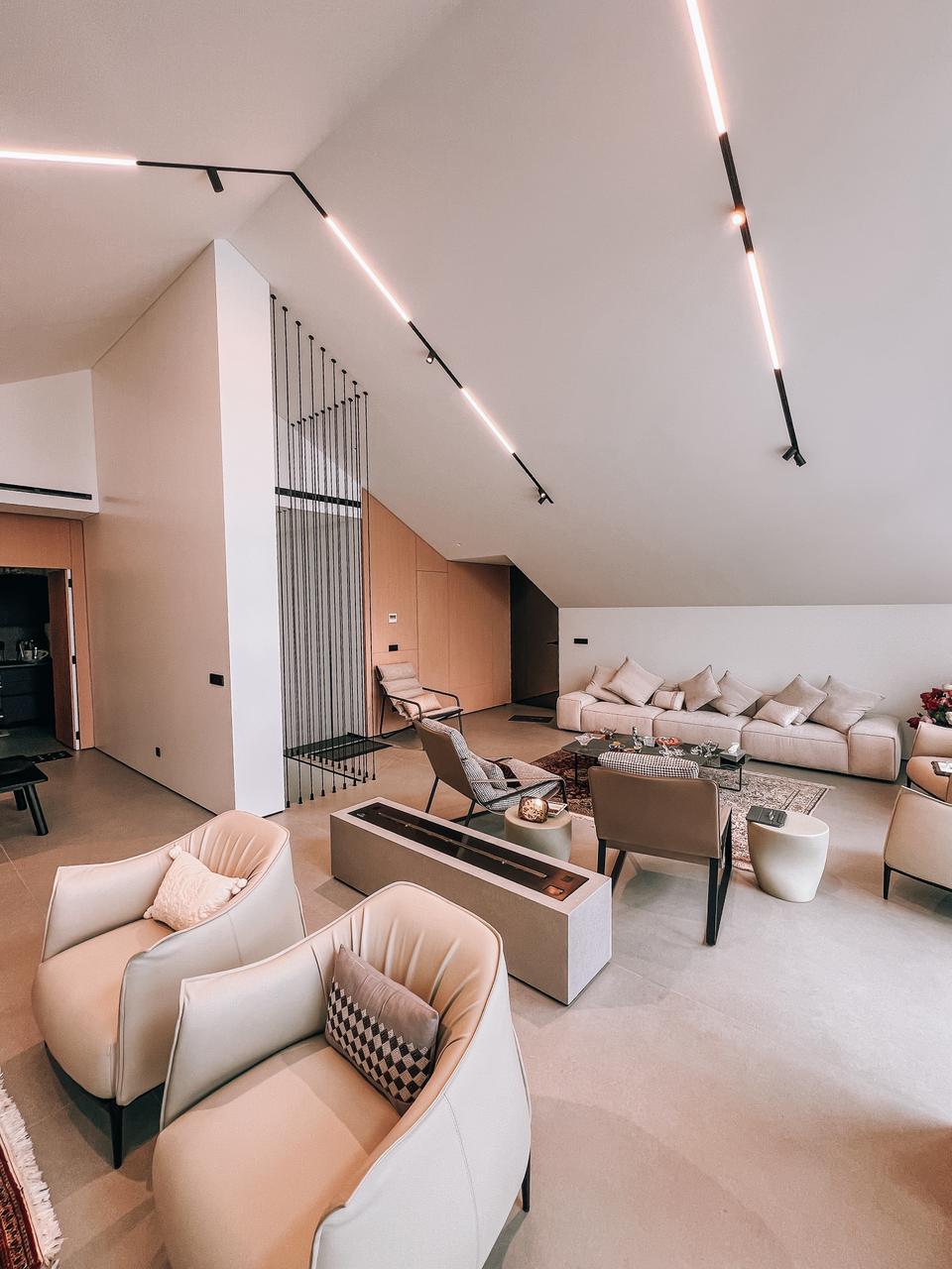Seaside-Chalet-Furn6